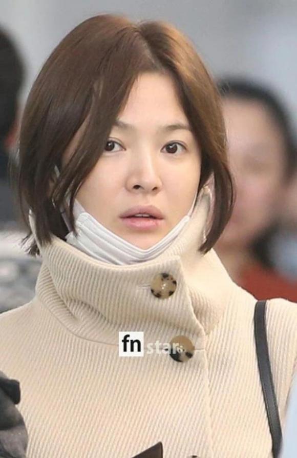 Song Hye Kyo, Huyn Bin, Son Ye Jin, sao Hàn mặt mộc