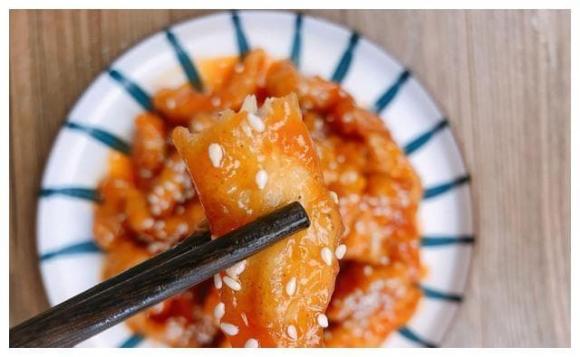 Cách làm ức gà chua ngọt: Giòn bên ngoài và mềm bên trong, đảm bảo trẻ ăn sẽ thích mê