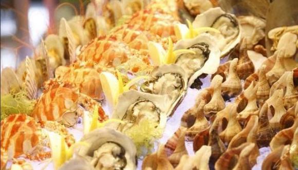 buffet, hành vi xấu, ăn lịch sự, sống văn minh