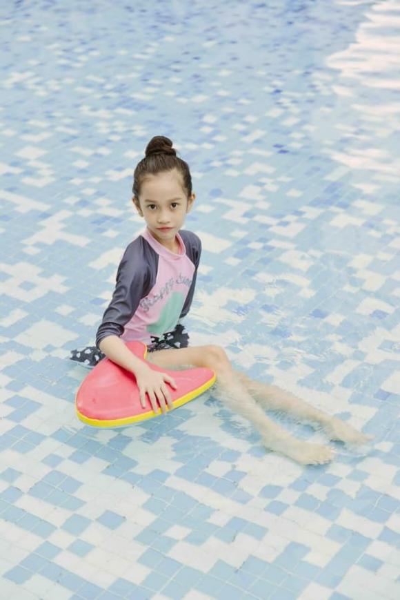 mau-nhi-khanh-linh-58-2-ngoisaovn-w600-h899 8 Mẫu nhí Khánh Linh, bản sao hồ ngọc hà