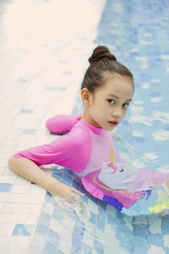 mau-nhi-khanh-linh-58-9-ngoisaovn-w600-h899 1 Mẫu nhí Khánh Linh, bản sao hồ ngọc hà