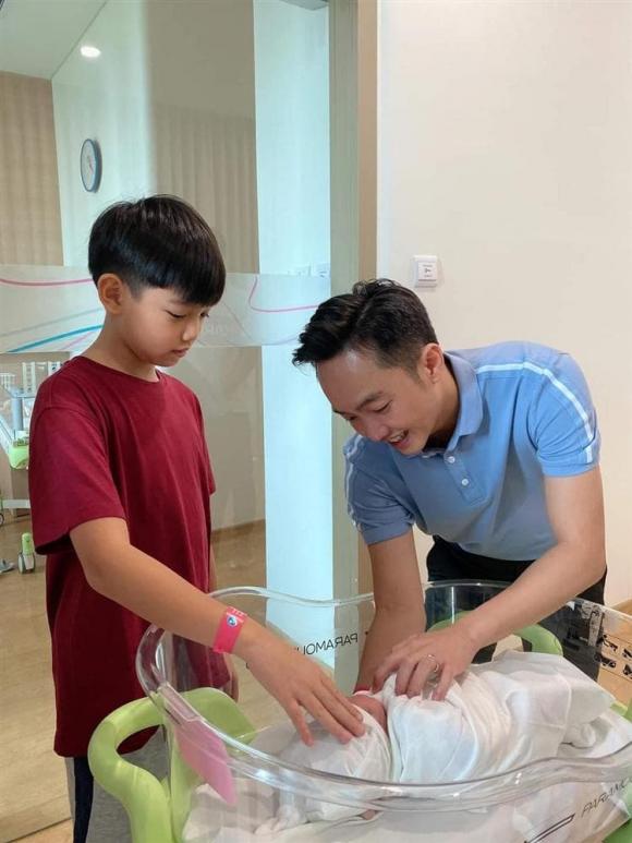 đàm thu trang, doanh nhân Cường Đô La, sao Việt