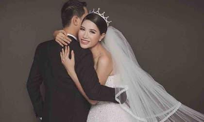 Người mẫu trang trần,sao việt