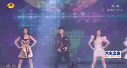 huỳnh hiểu minh, hát nhép, sao hoa ngữ