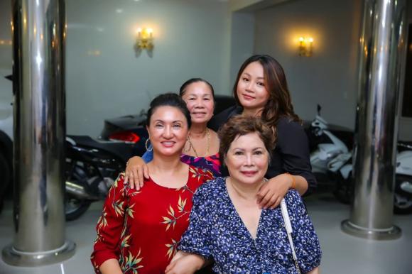 Danh ca ngọc sơn,sao việt
