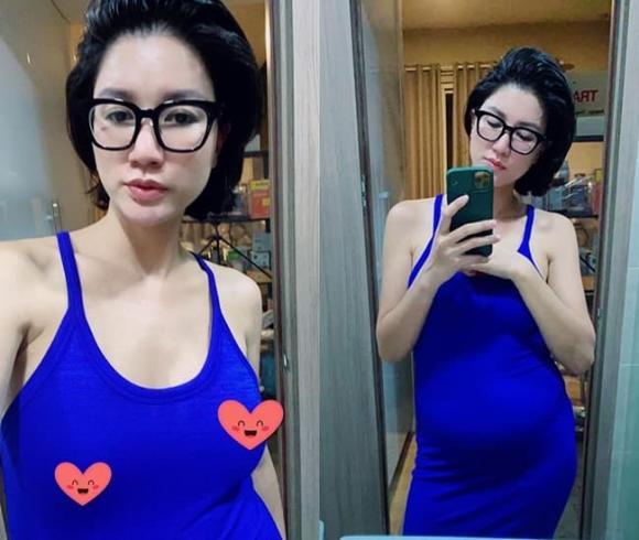 Người mẫu trang trần,sao việt