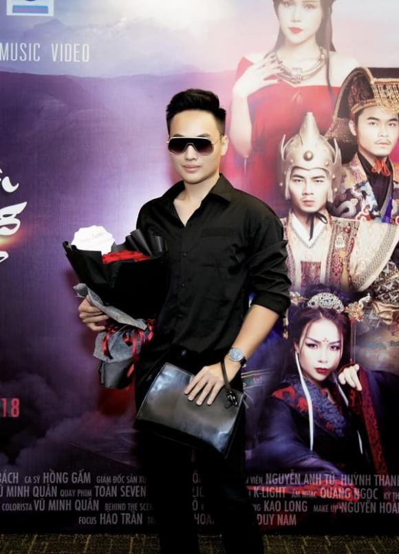 Duy Anh Nguyễn là ai mà trở lại showbiz sau 5 năm và khiến Trang Trần rơi nước mắt