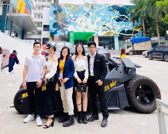 xe độc lạ,  xe Batman, chụp ảnh kỉ yếu