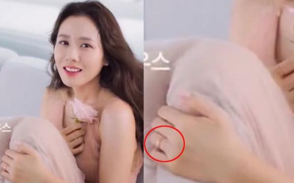 Điều đặc biệt về chiếc nhẫn khiến Son Ye Jin bị đồn đã đính hôn hóa ra lại có liên quan đến bộ phim 'Hạ cánh nơi anh'
