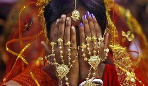 phụ nữ Ấn độ, thông tin thú vị về Ấn độ, tại sao phụ nữ Ấn Độ thích đeo vàng