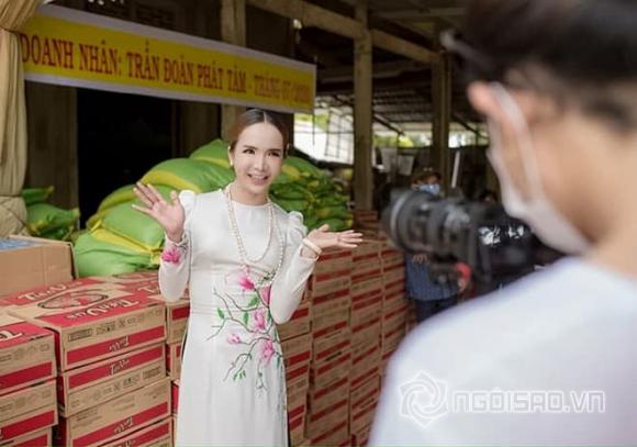 Doanh nhân Trần Đoàn 'phát tâm' giúp người dân quê nghèo vượt qua dịch bệnh