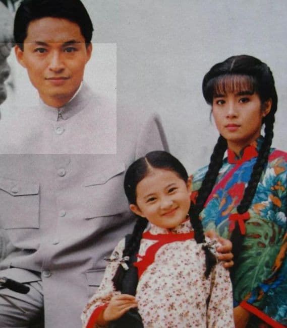 Sao nhí 9 tuổi đã được Quỳnh Dao chọn mặt gửi vàng, lớn lên được MC nổi tiếng thề sẽ kết hôn nhưng hiện 39 tuổi vẫn còn độc thân
