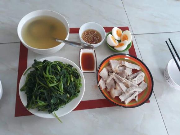 Dân mạng tranh cãi chuyện cô gái bị người yêu mắng vì nấu toàn đồ luộc khi ra mắt bố mẹ chồng tương lai