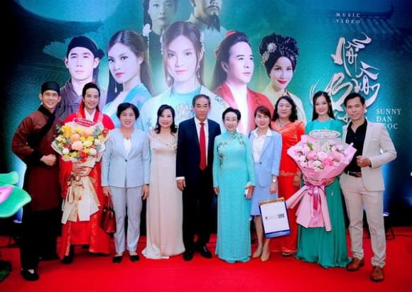 Sunny Đan Ngọc, MV Nỗi buồn đáy tim