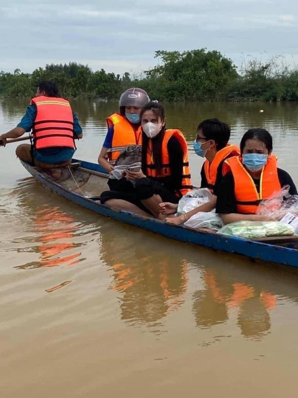 tin sao Việt, sao Việt, sao Việt hot nhất, tin sao Việt mới nhất, tin sao Việt tháng 10