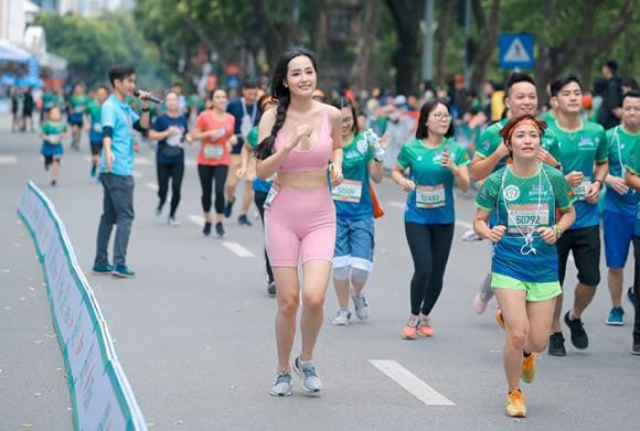 Hoa hậu mai phương thúy,hoa hậu việt nam 2006,sao việt