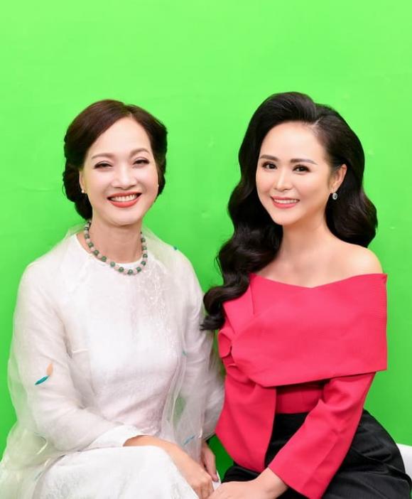 Bùi Thanh Hương, Hoa hậu Ngọc Hân, Hương Giang, Nữ doanh nhân & khát vọng về vẻ đẹp hoàn mỹ