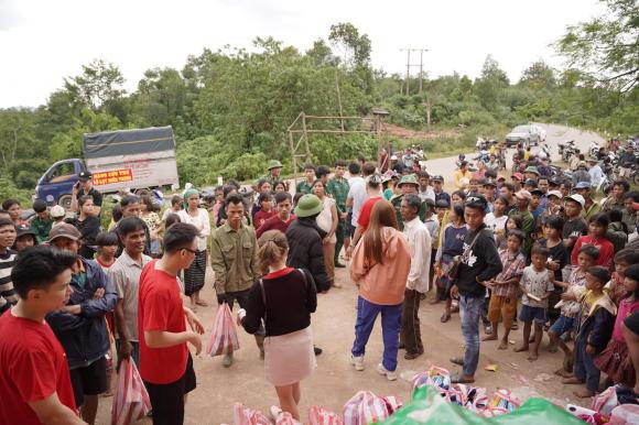 diễn viên Anh Đức, ca sĩ Cao Thái Sơn, sao Việt, miền Trung