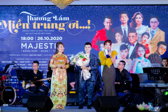 dem-nhac-tu-thien-2910-8-ngoisaovn-w599-h399 9 MC Thi Thảo, doanh nhân Làn Thu Thủy, đêm nhạc từ thiện