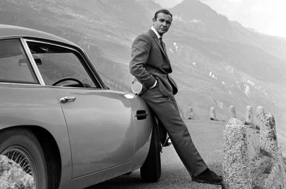 Sean Connery, điệp viên 007 qua đời, sao ngoại 