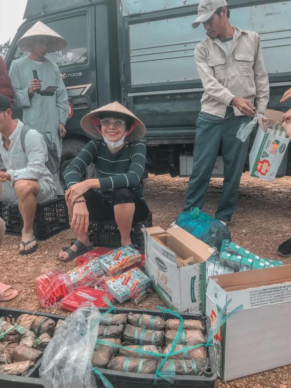 Ái Châu, diễn viên Ái Châu, từ thiện miền Trung