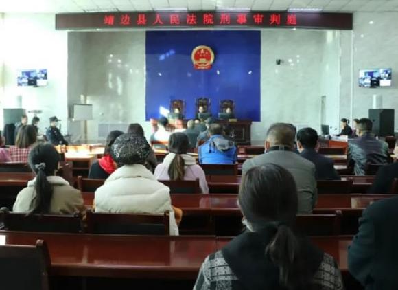 con trai chôn sống mẹ, vụ án chấn động trung quốc, vụ án con chôn sống mẹ