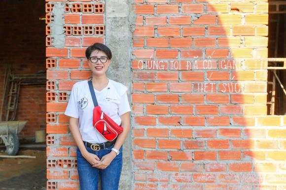 ca sĩ Thuỷ Tiên, người mẫu Trang Trần, sao Việt