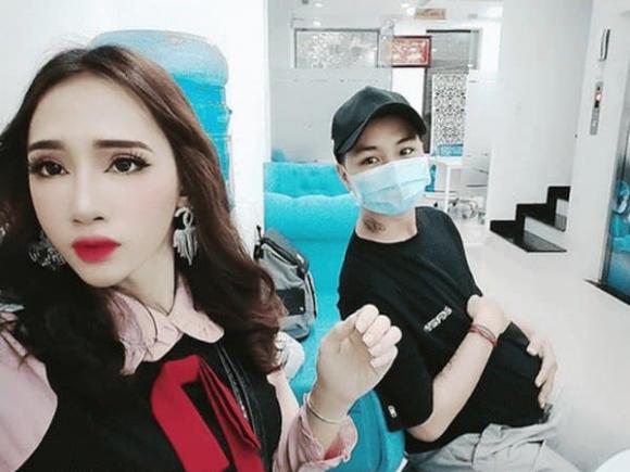Người đàn ông Việt Nam đầu tiên sinh con, đàn ông sinh con, giới trẻ 