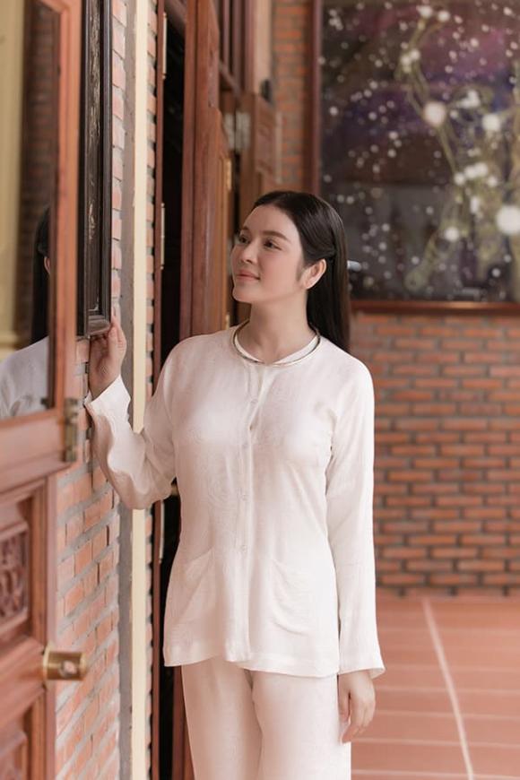 diễn viên Lý Nhã Kỳ, sao Việt