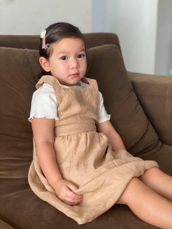 Hà Anh, con gái Hà Anh, sao việt 