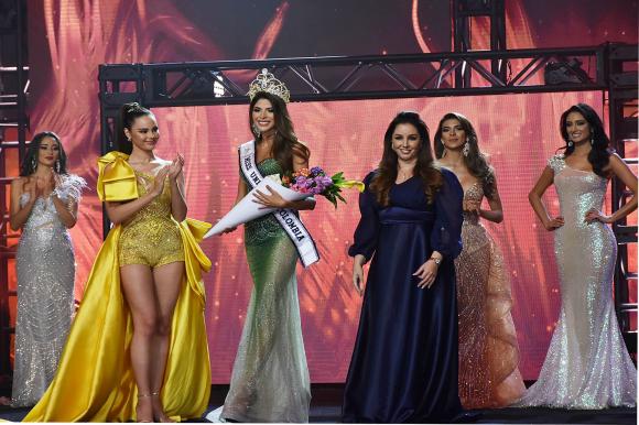 Hoa hậu Hoàn vũ 2018, Catriona Gray, Hoa hậu Hoàn vũ