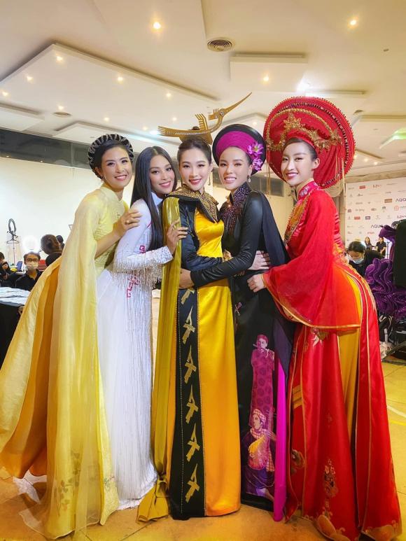 Hoa hậu Việt Nam 2020, sao Việt, Hoa hậu Tiểu Vy, Đỗ Mỹ Linh, Đặng Thu Thảo