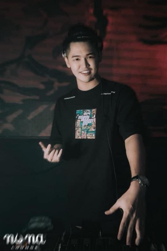 DJ Tùng Anh, sao việt