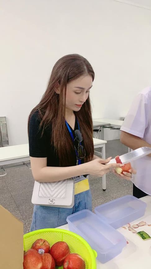 Lê Quỳnh Trang, tiệm vàng Hoàng Phát