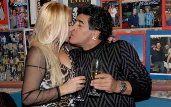 Cậu bé vàng, Maradona, đoạn ghi âm