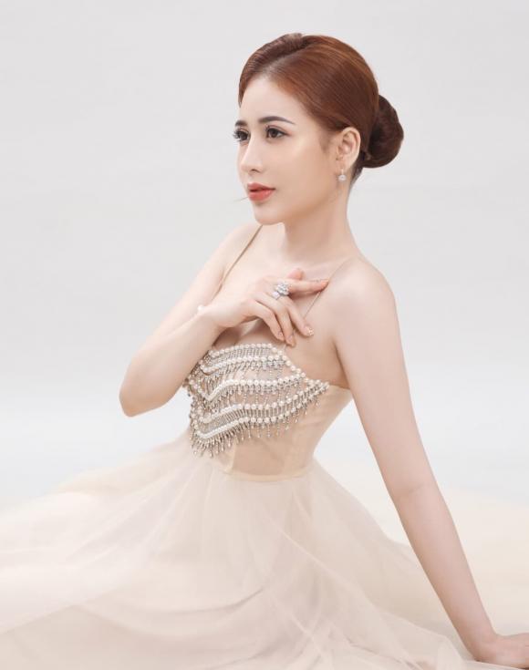 doanh-nhan-nguyen-huong-giang-3011 (1).jpeg 3 Doanh nhân Nguyễn Hương Giang, Công ty Đào Tạo Thalia, Thẩm mỹ