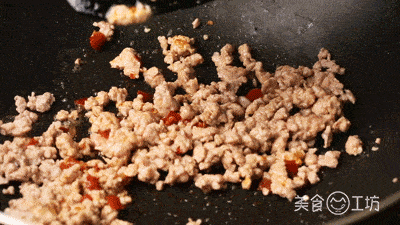 ca-tim1.gif 13 cà tím, cà tím xào thịt, món ngon mỗi ngày