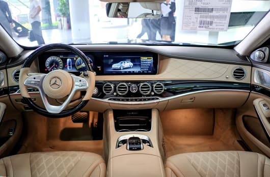 Công Phượng, Đám cưới Công Phượng, Mercedes Maybach