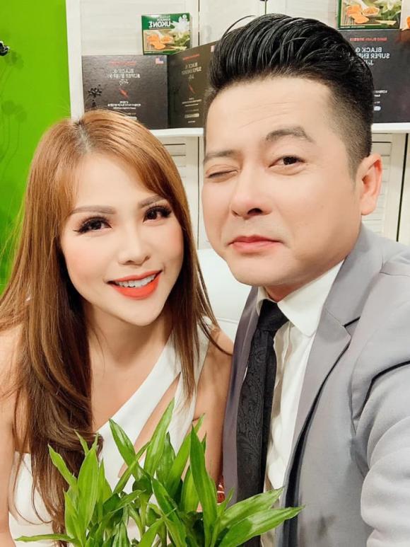 Hoàng Anh, Hoàng Anh ly hôn vợ, vợ Hoàng Anh
