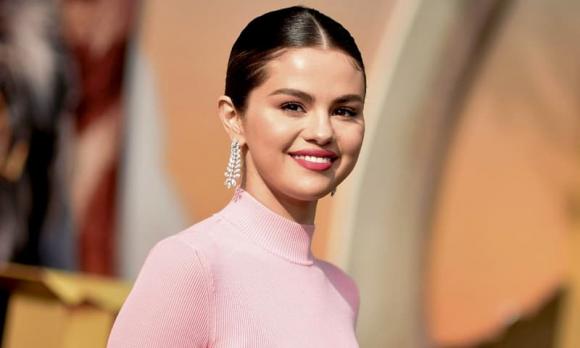 Selena Gomez, tóc dày, mẫu tóc đẹp và sang