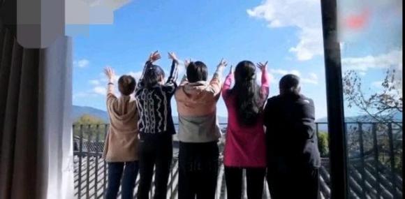 độc thân vui vẻ, nhà dưỡng lão, hội độc thân