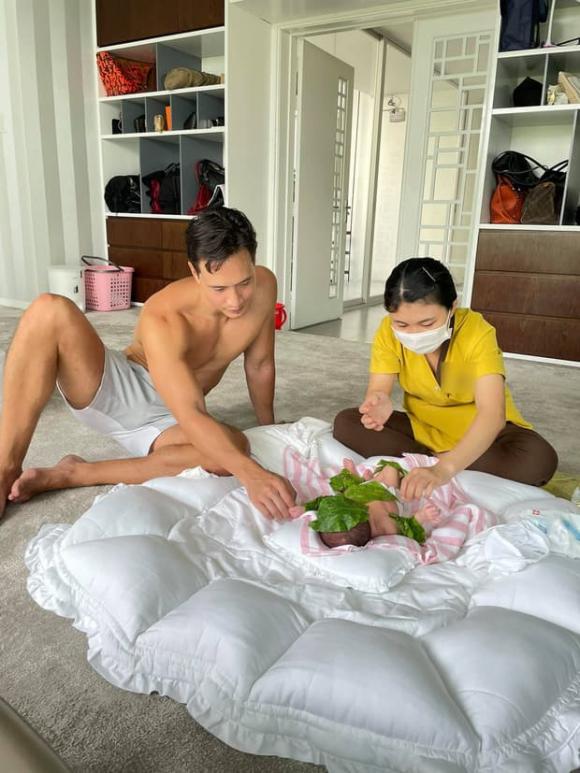 kim lý, hà hồ, bé leon, bé lisa, sao Việt