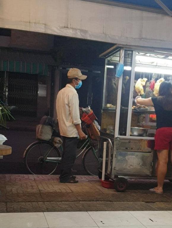 suất cơm gà, cơm cho người nghèo, tấm lòng tốt