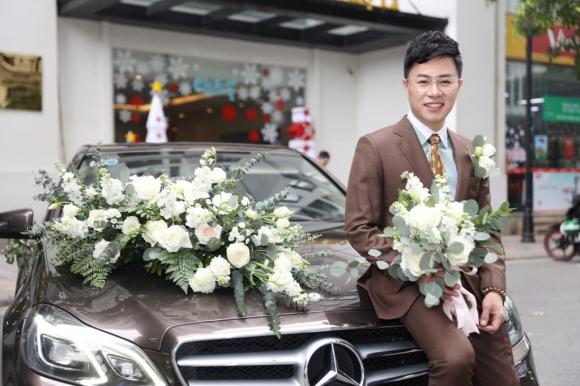 Hé lộ hình ảnh đẹp trong đám cưới và lý do MC Lê Anh không mời sao Việt cùng bạn bè đến dự