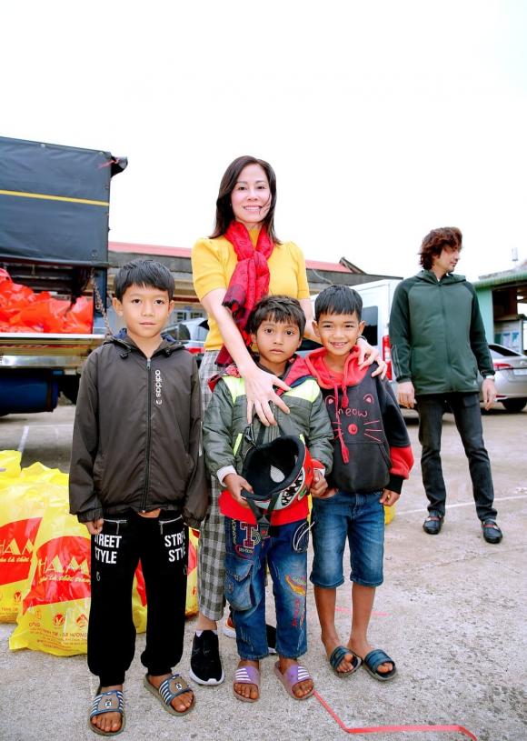 trai-tim-nhan-ai-2212 (1).jpg 5 Trái tim nhân ái, từ thiện