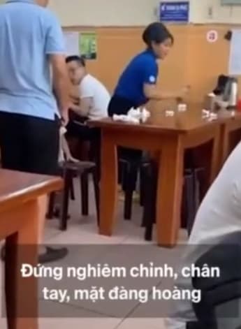 cách dạy con, trẻ con hư hỏng, ông bố dạy con gây chú ý