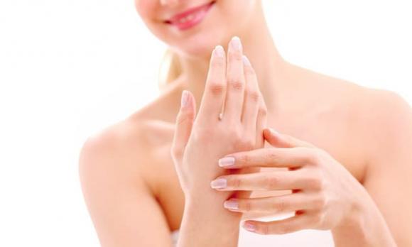dưỡng da tay, công thức dưỡng da tay, cách bảo vệ da tay 