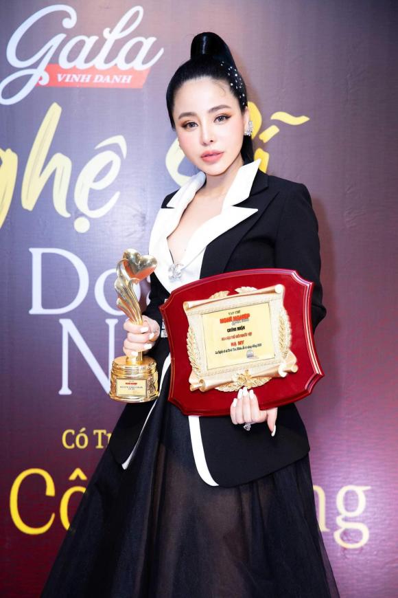 hoa-hau-ha-my-3112 (1).jpg 4 Hoa hậu hạ my, Nghệ sĩ có trái tim nhân ái vì cộng đồng