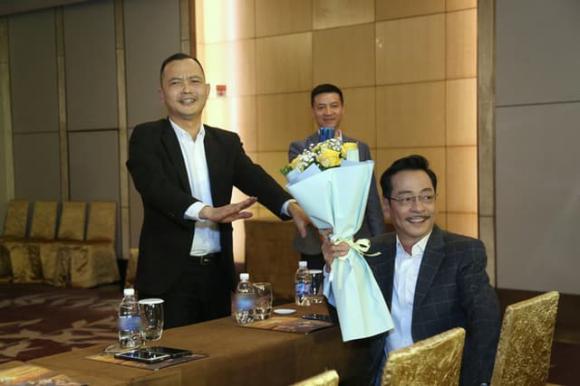 NSND Hoàng Dũng, NSND Hoàng Dũng phẫu thuật cột sống, sao Việt