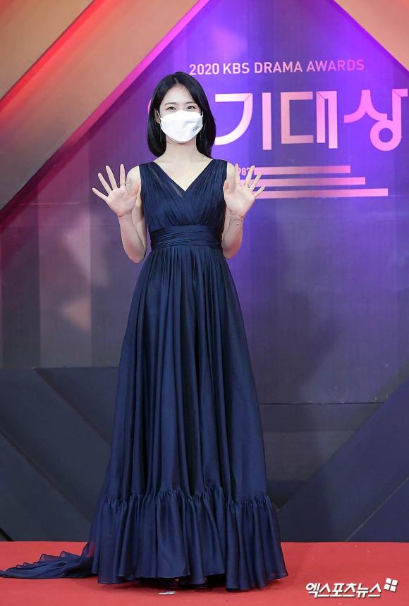 Lễ trao giải phim truyền hình KBS năm 2020, sao Hàn, thảm đỏ sao, 